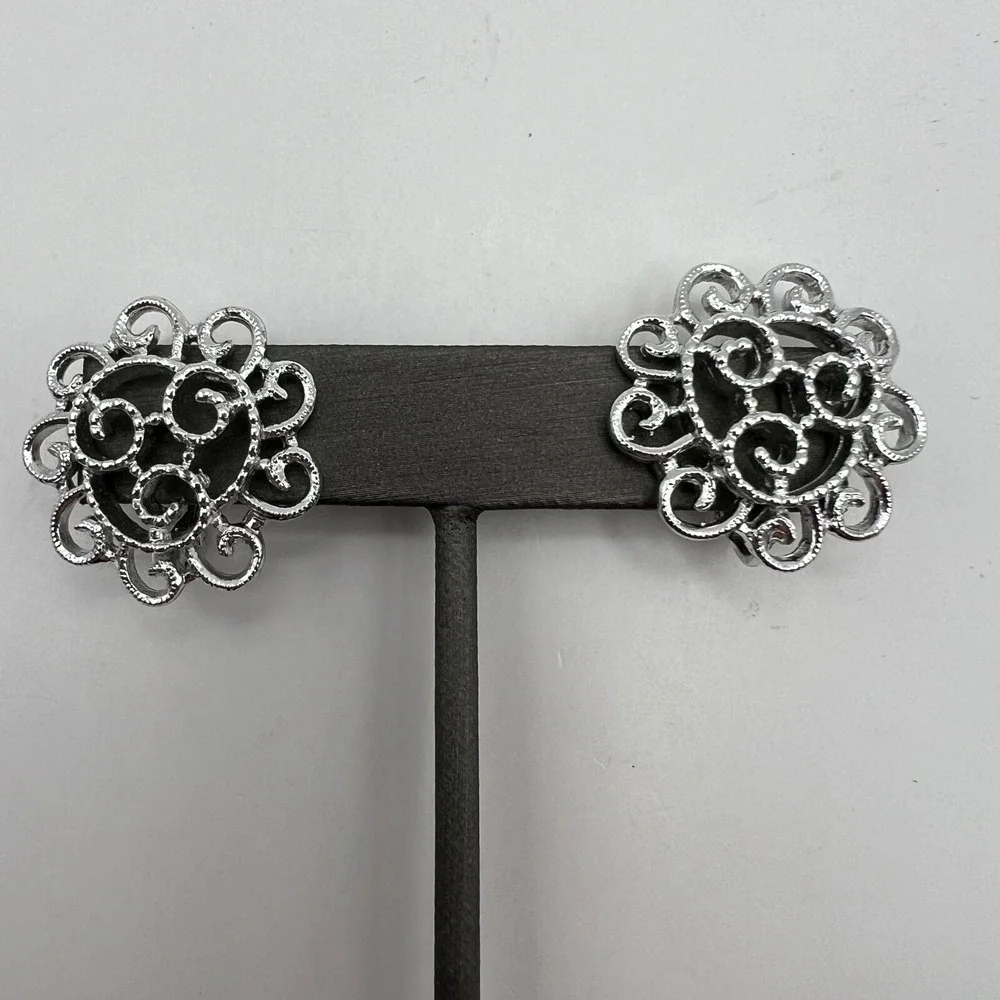 Vintage Sarah Coventry Clip On Earrings Brushed Open Metal Work Silver Tone
